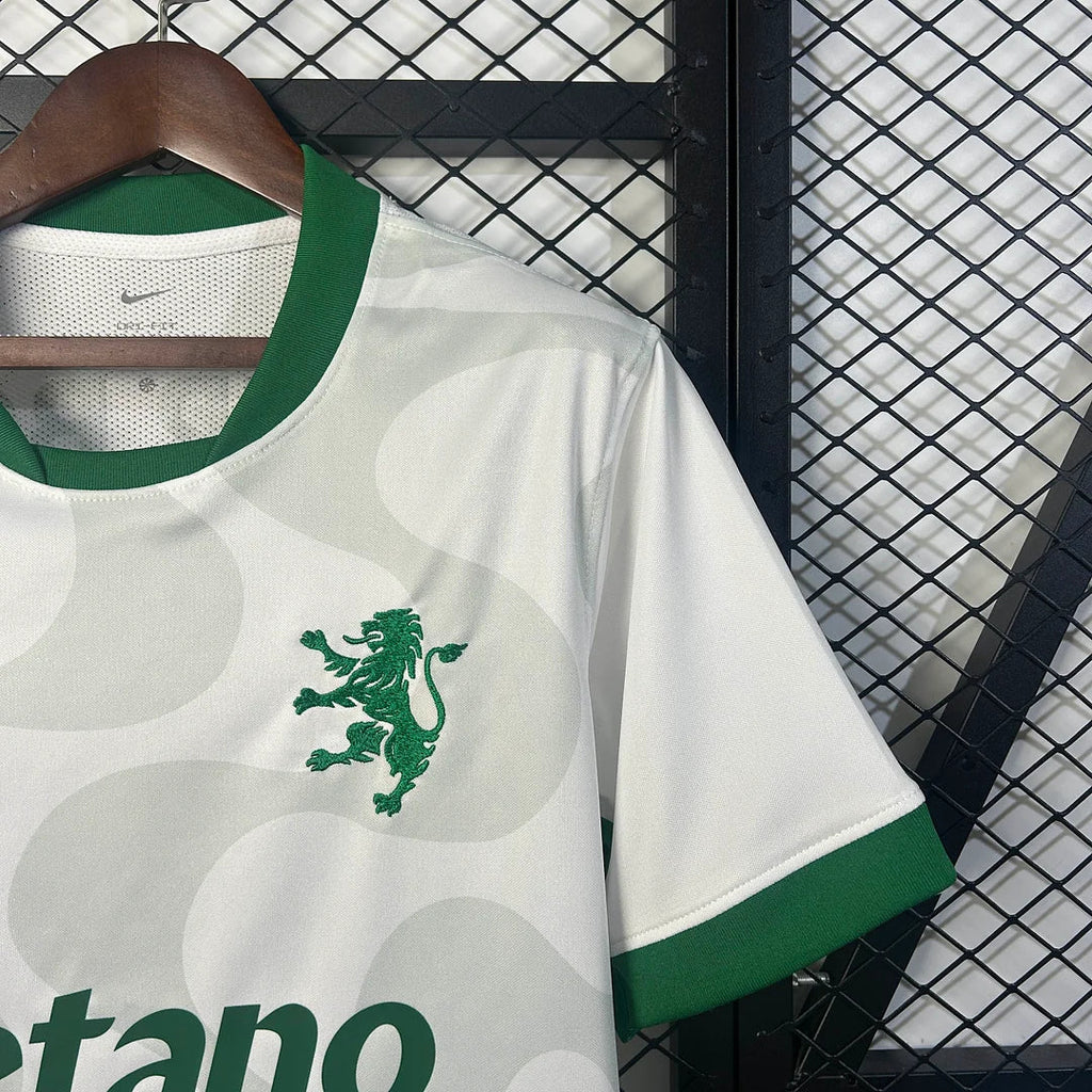 2025/2026 Sporting Lisbon Away Kit