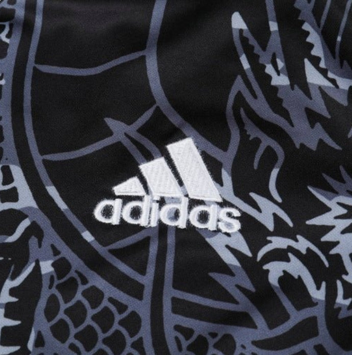 Real Madrid Dragón Negro Tracksuit