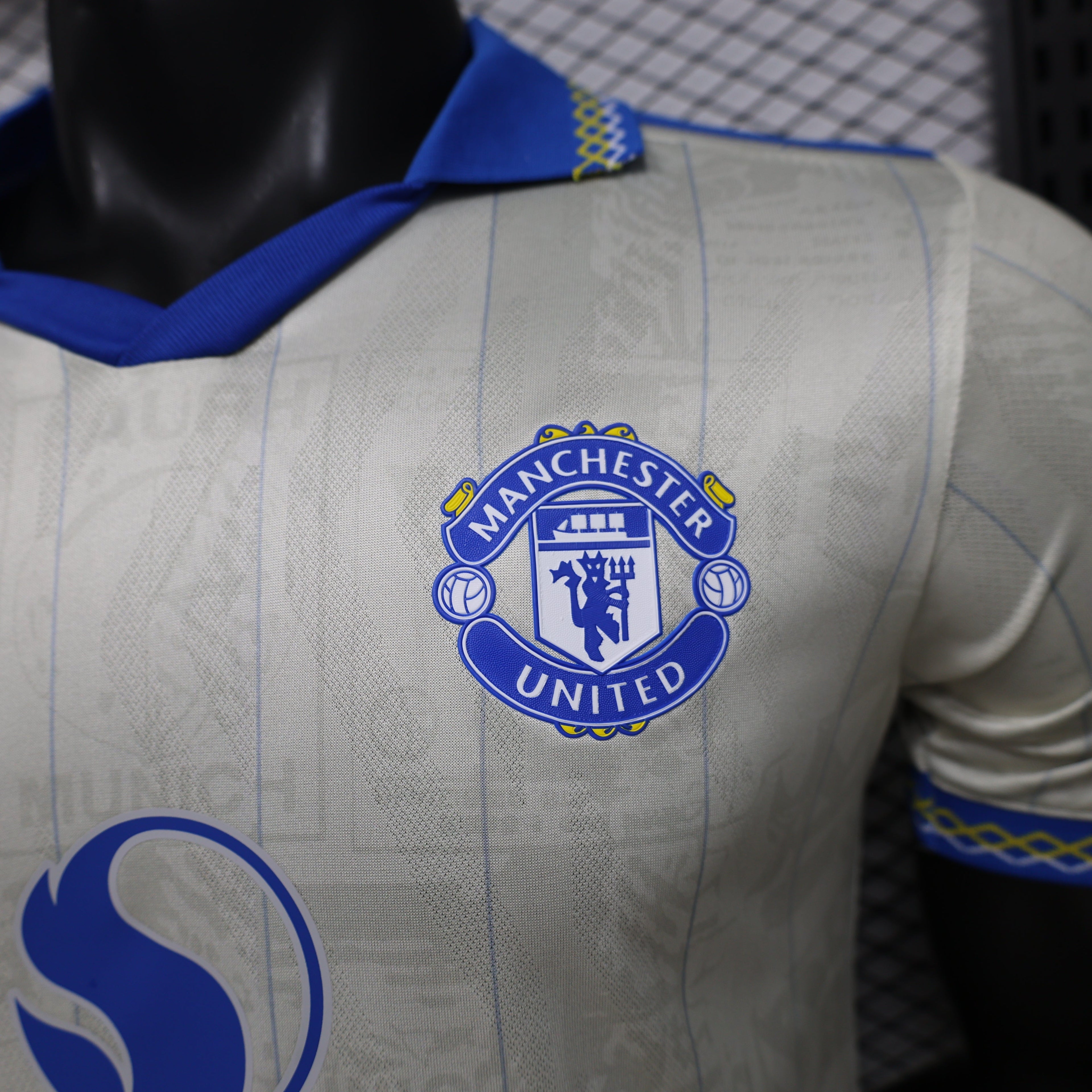 Manchester United Royal Ivory Limited Jersey